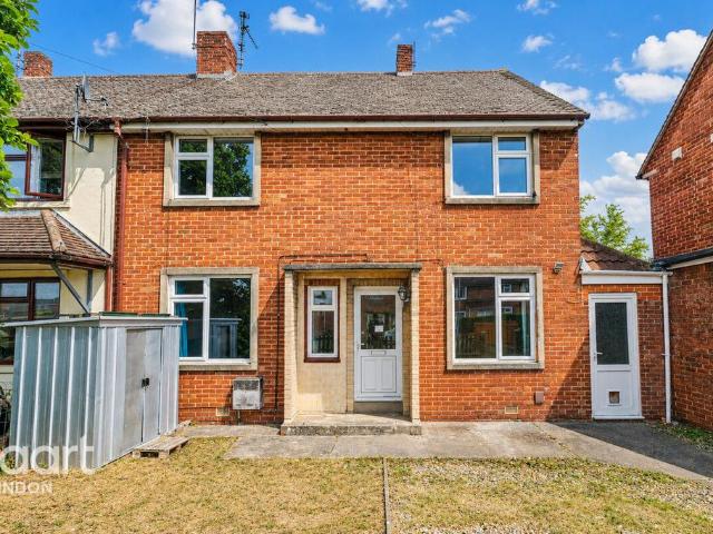 House for sale in Rodbourne, Swindon
