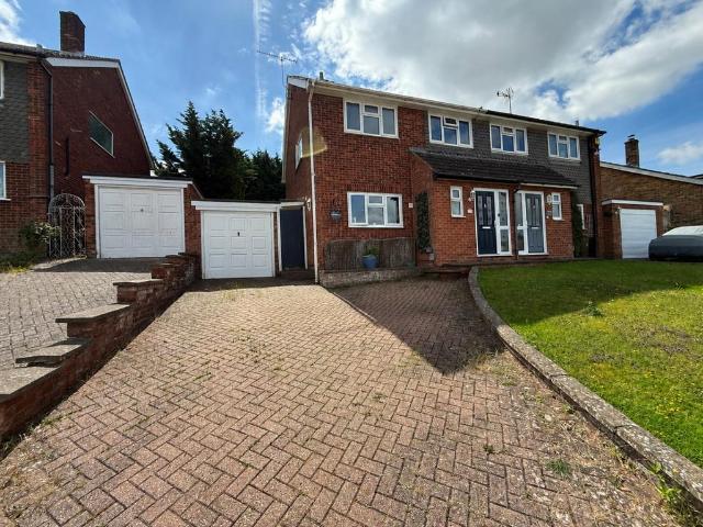 House for sale in Dunstable, Bedfordshire