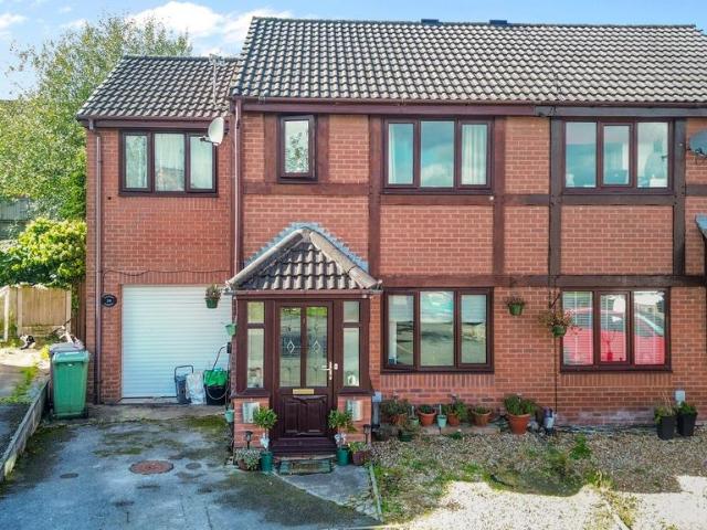 House for sale in St Helens