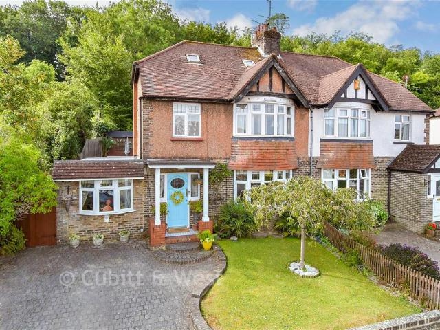 House for sale in Hollingbury, Patcham