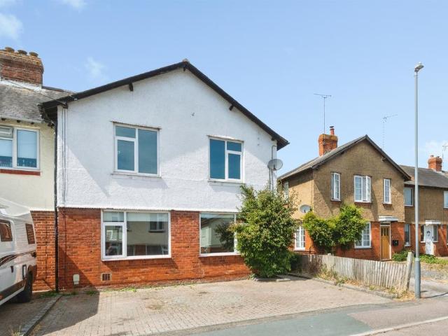 House for sale in Buckingham, Buckinghamshire