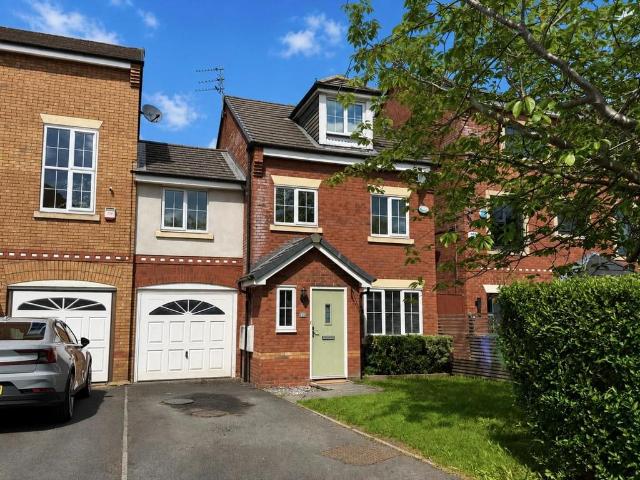 House for sale in Georgia, Greater Manchester