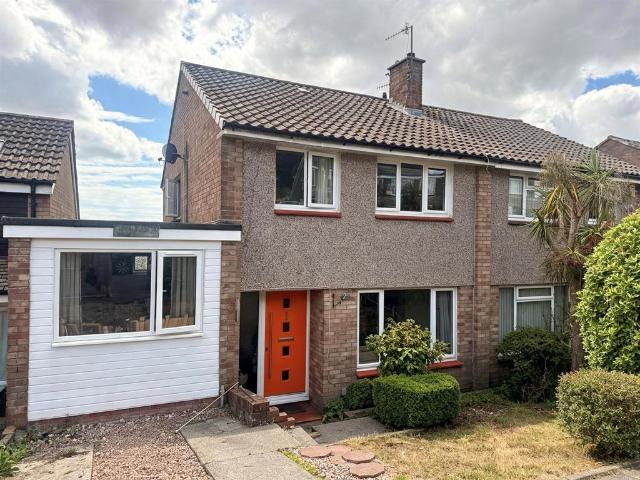 House for sale in Strode, Devon