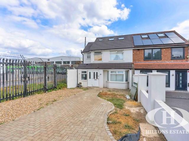 House for sale in London Borough of Ealing, Greater London