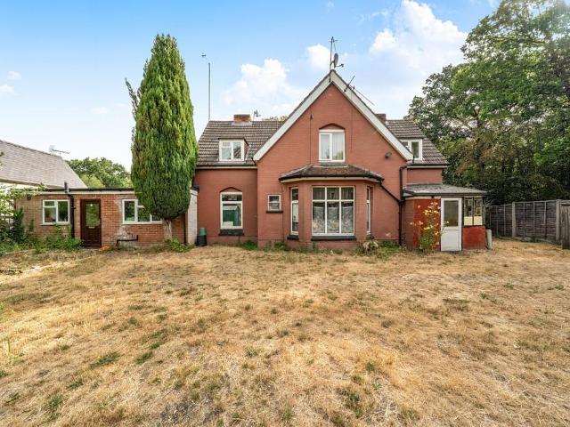 House for sale in Westborough, Surrey