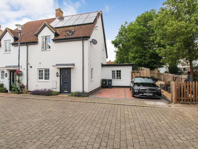 House for sale in Silsoe, Bedfordshire