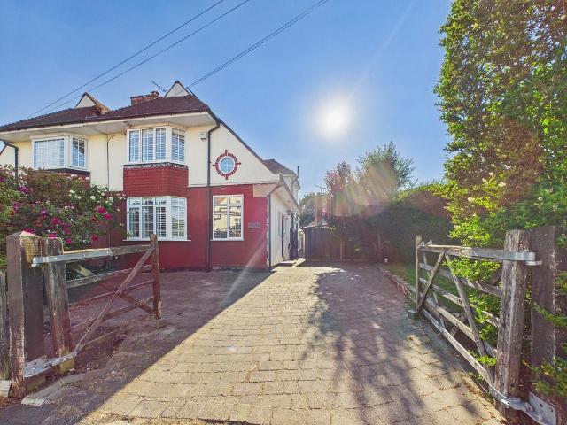 House for sale in Greater London