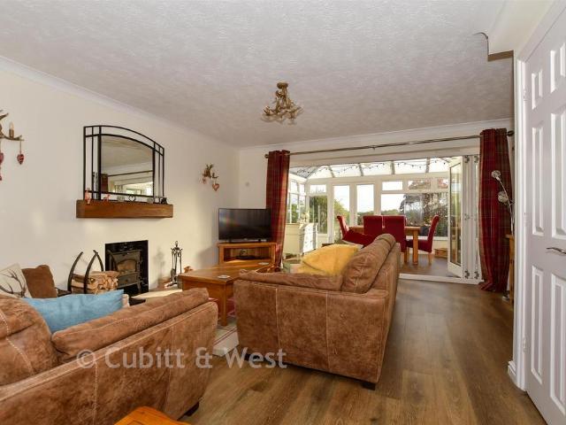 House for sale in Fole, Surrey