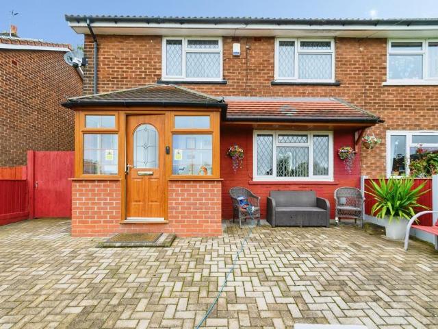 House for sale in Little Hulton, Salford