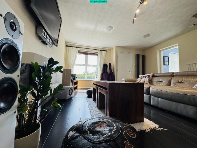 House for sale in Georgia, Greater Manchester