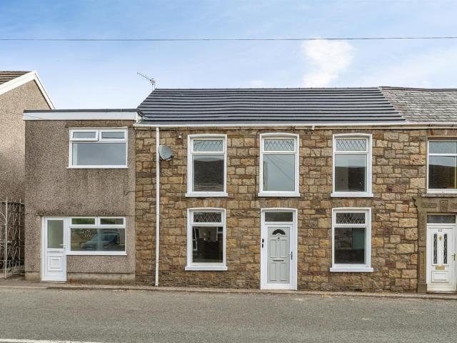 House for sale in Cwmllynfell