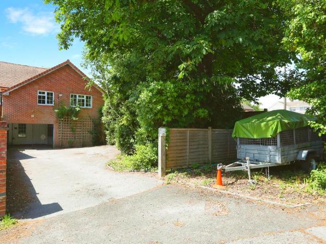House for sale in Fareham, Hampshire