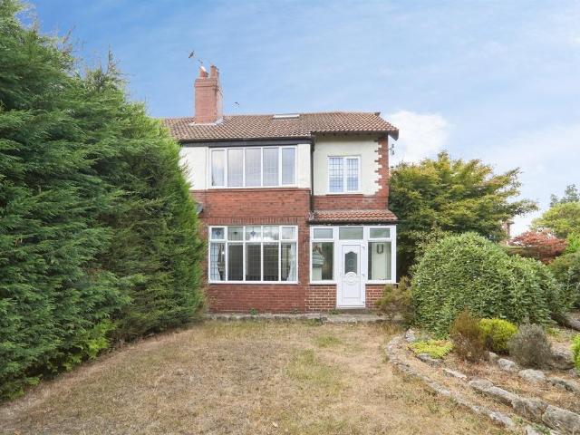 House for sale in West Park, West Yorkshire