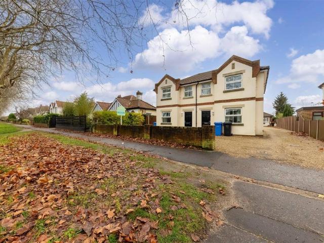 House for sale in Earlham Rise, East Bank