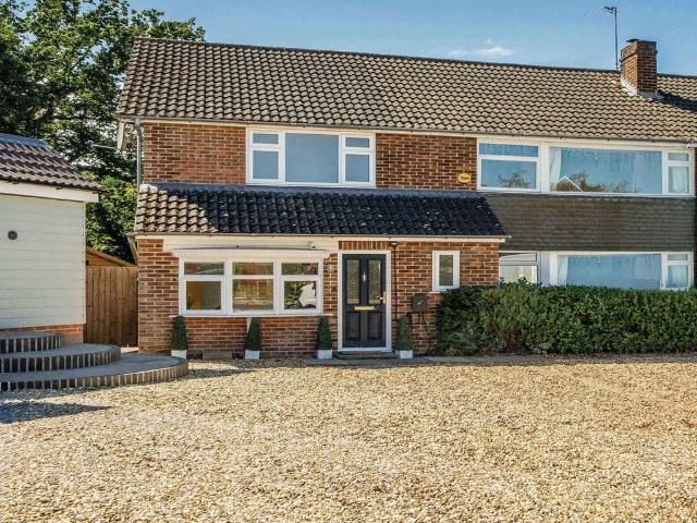 House for sale in Mortimer, West Berkshire