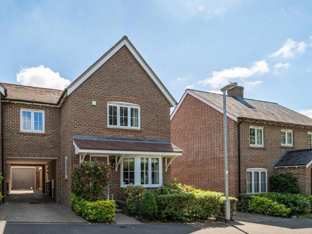 House for sale in Binfield