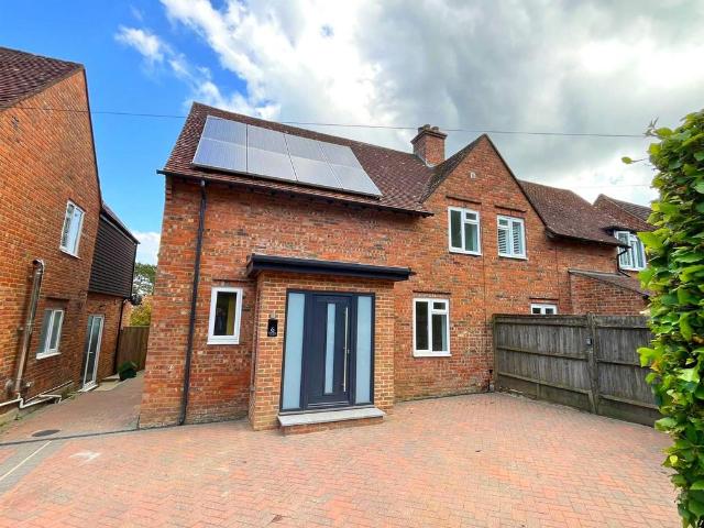 House for sale in Skippers Hill, Wealden