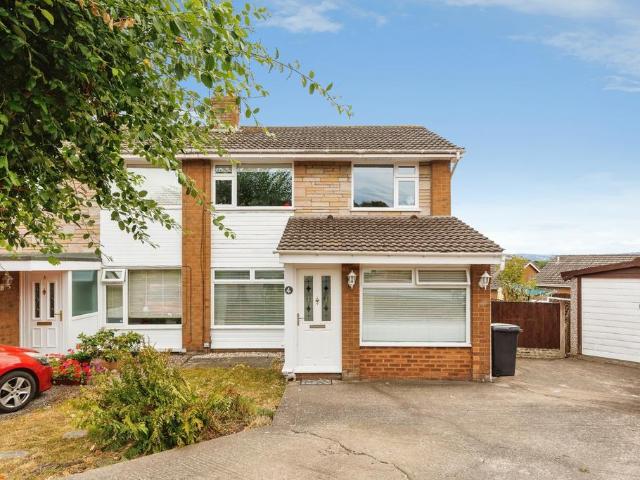 House for sale in Bryn-y-Baal, Mynydd Isa