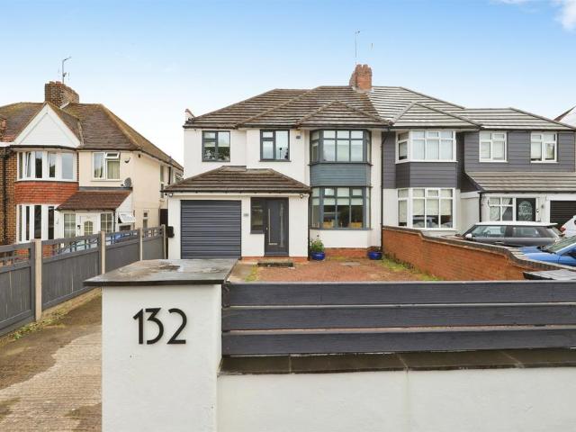 House for sale in Birchen Coppice, Rushock