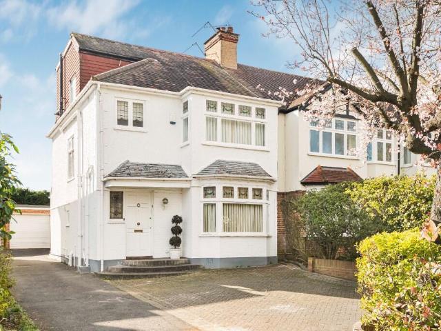 House for sale in Greater London