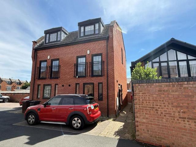 House for sale in Phippsville, Northampton