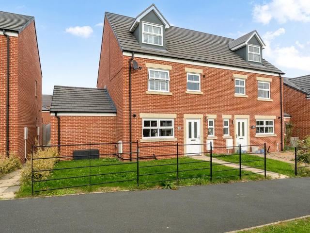 House for sale in Carleton Heights, Penrith