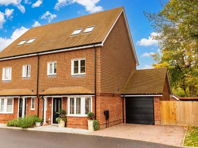 House for sale in North End, Mid Sussex
