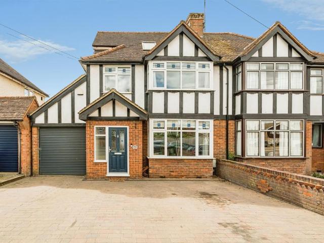 House for sale in Broughton, Aylesbury