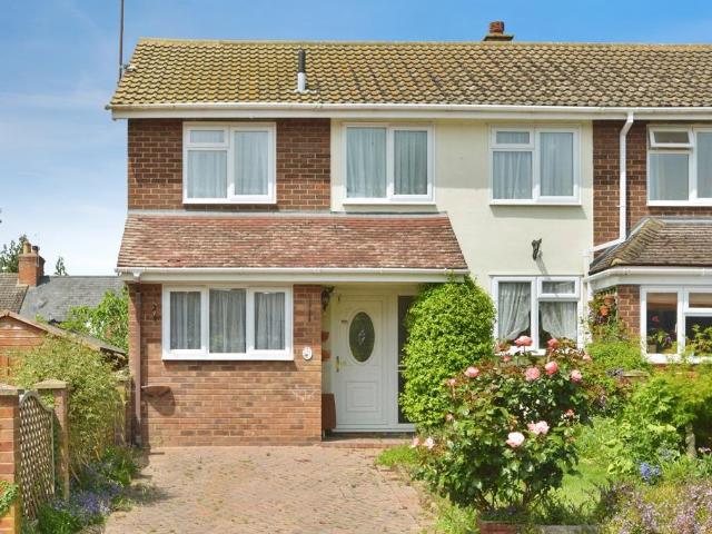 House for sale in Calverton End, Milton Keynes