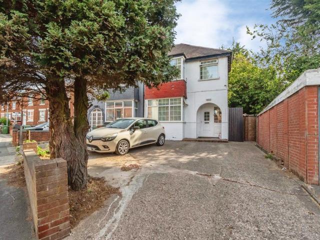 House for sale in West Midlands