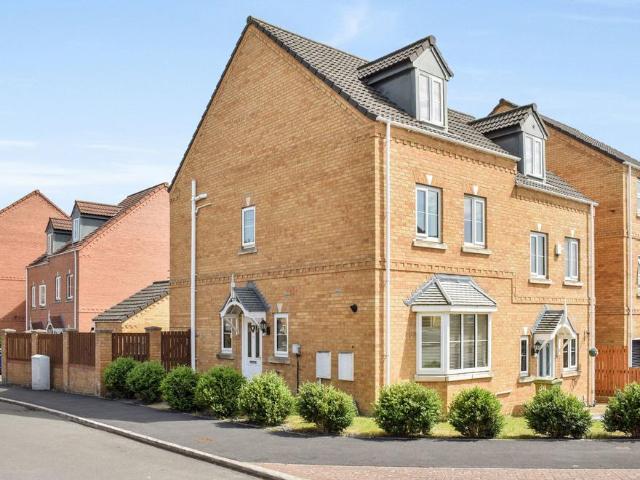 House for sale in West Yorkshire
