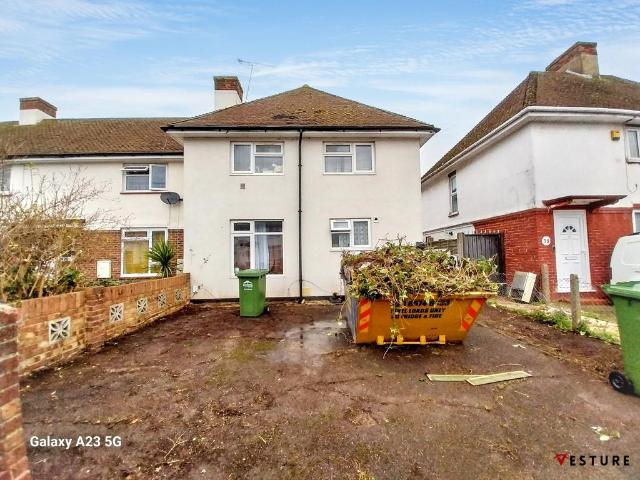 House for sale in Lower Halliford, Surrey