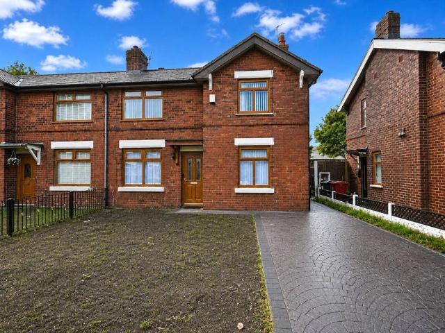 House for sale in Earcroft, Darwen