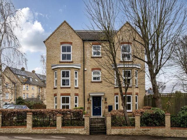 House for sale in New Eltham, Isle Of Man