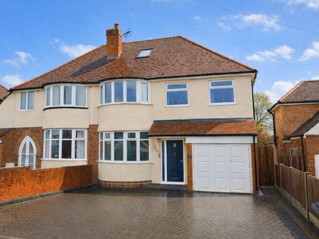 House for sale in Walmley, Sutton Coldfield