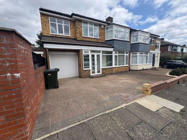 House for sale in Cowgate, Coxlodge