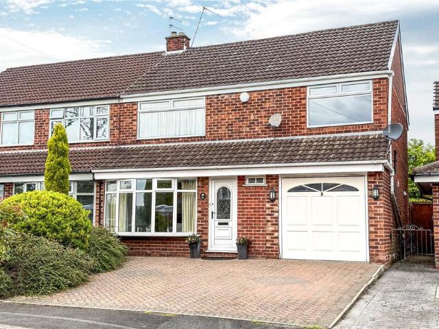 House for sale in Pendock, Greater Manchester