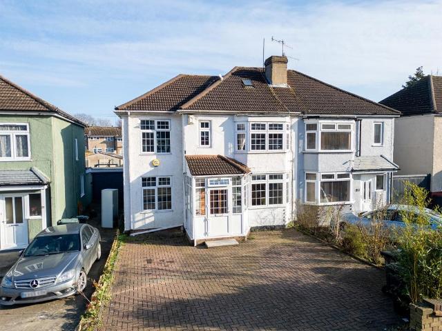 House for sale in Gravesend, Gravesham
