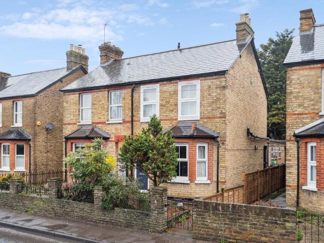 House for sale in Swallow, Buckinghamshire