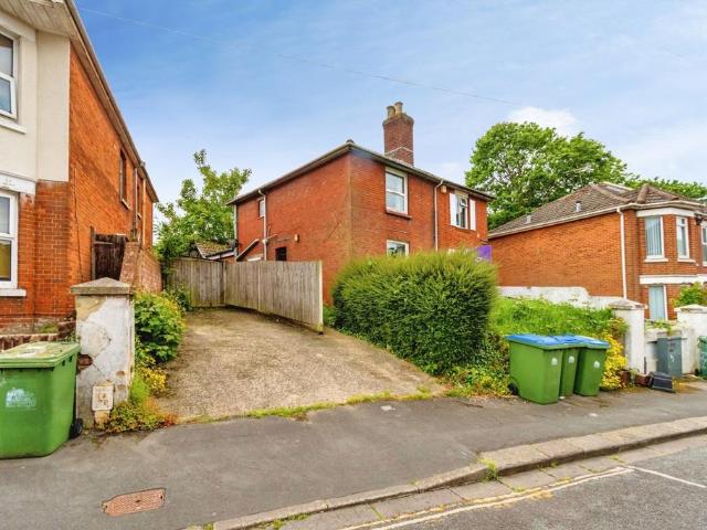 House for sale in The Polygon, City Of Southampton