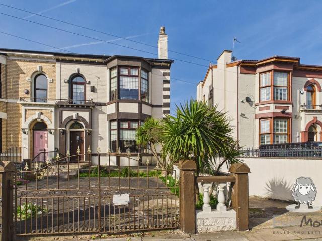 House for sale in Bootle, Sefton