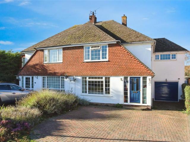 House for sale in Sandown Park, Kent
