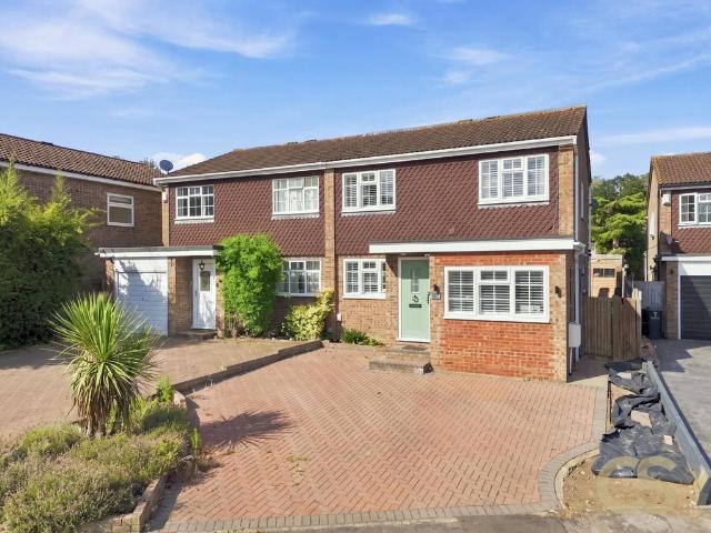House for sale in Broxbourne, Hertfordshire