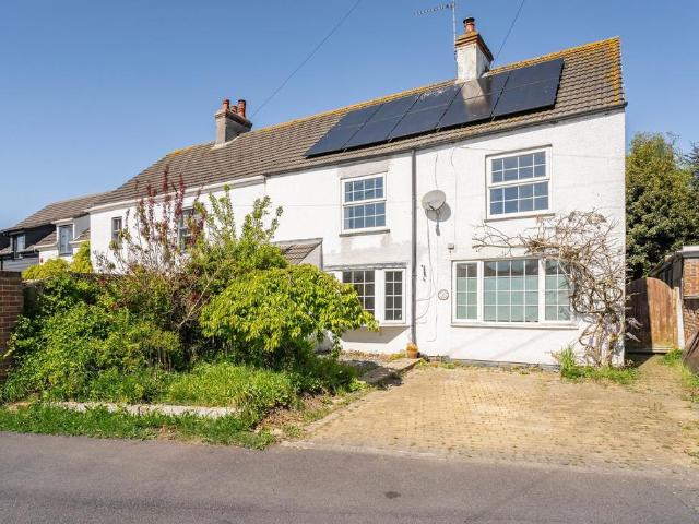 House for sale in Repps with Bastwick, Stokesby