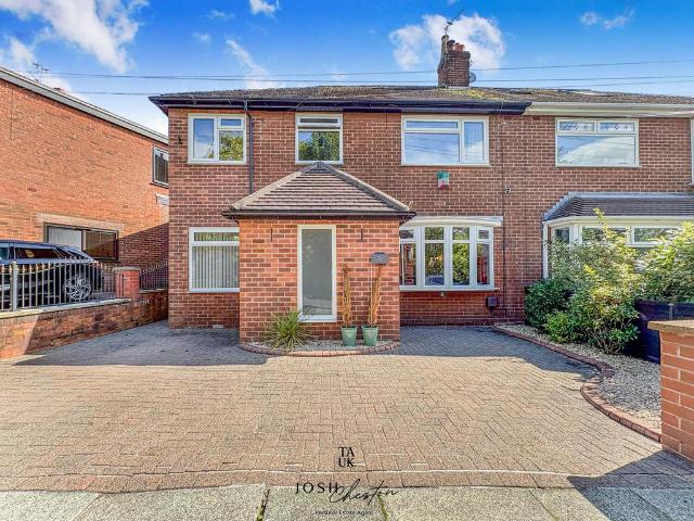 House for sale in Burnedge, Greater Manchester
