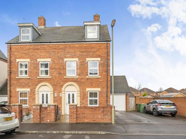 House for sale in Eastleigh, Helford