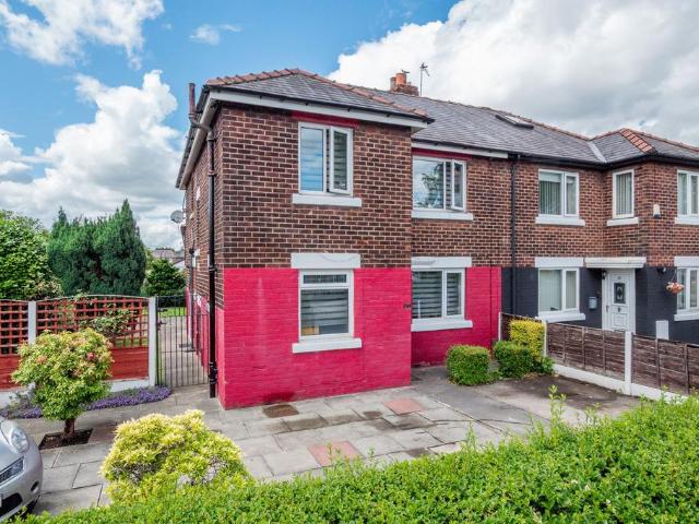 House for sale in Mosley, Trafford Park