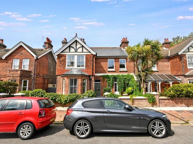 House for sale in Bridgemere, Eastbourne