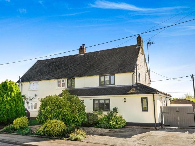 House for sale in Little Dunmow, Uttlesford