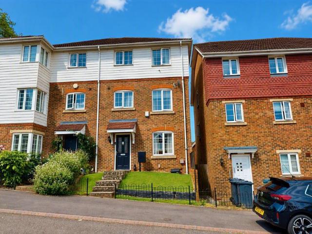 House for sale in Bridgefield, Kent